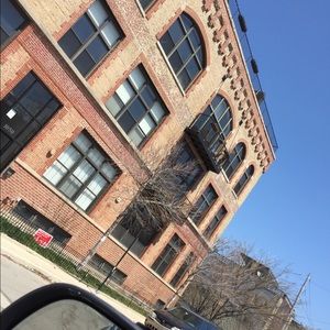 Meet your Posher, Ashor